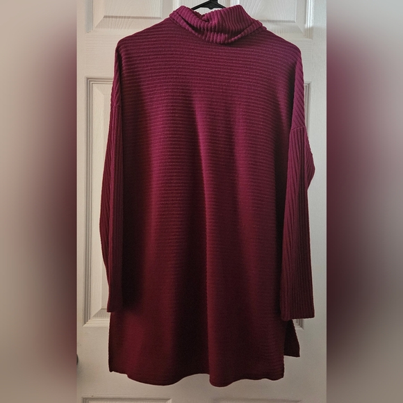 Time&Tru Ribbed Top - Picture 2 of 6